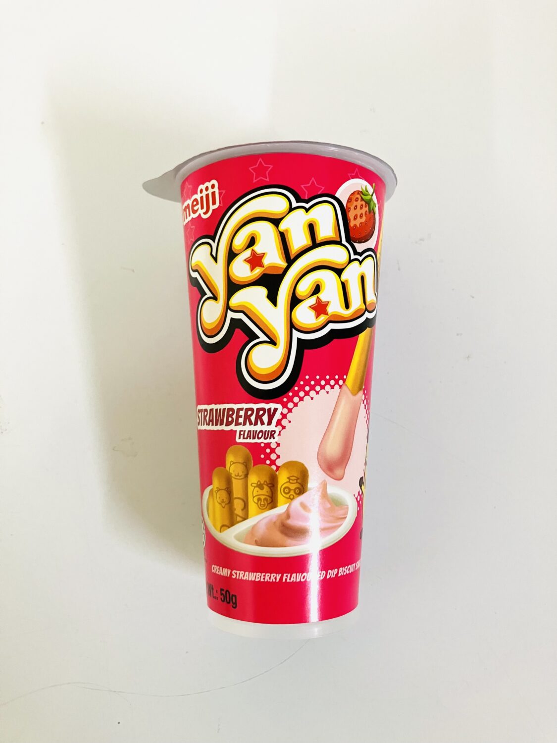 MEIJI YAN YAN STRAWBERRY CREAM 50G